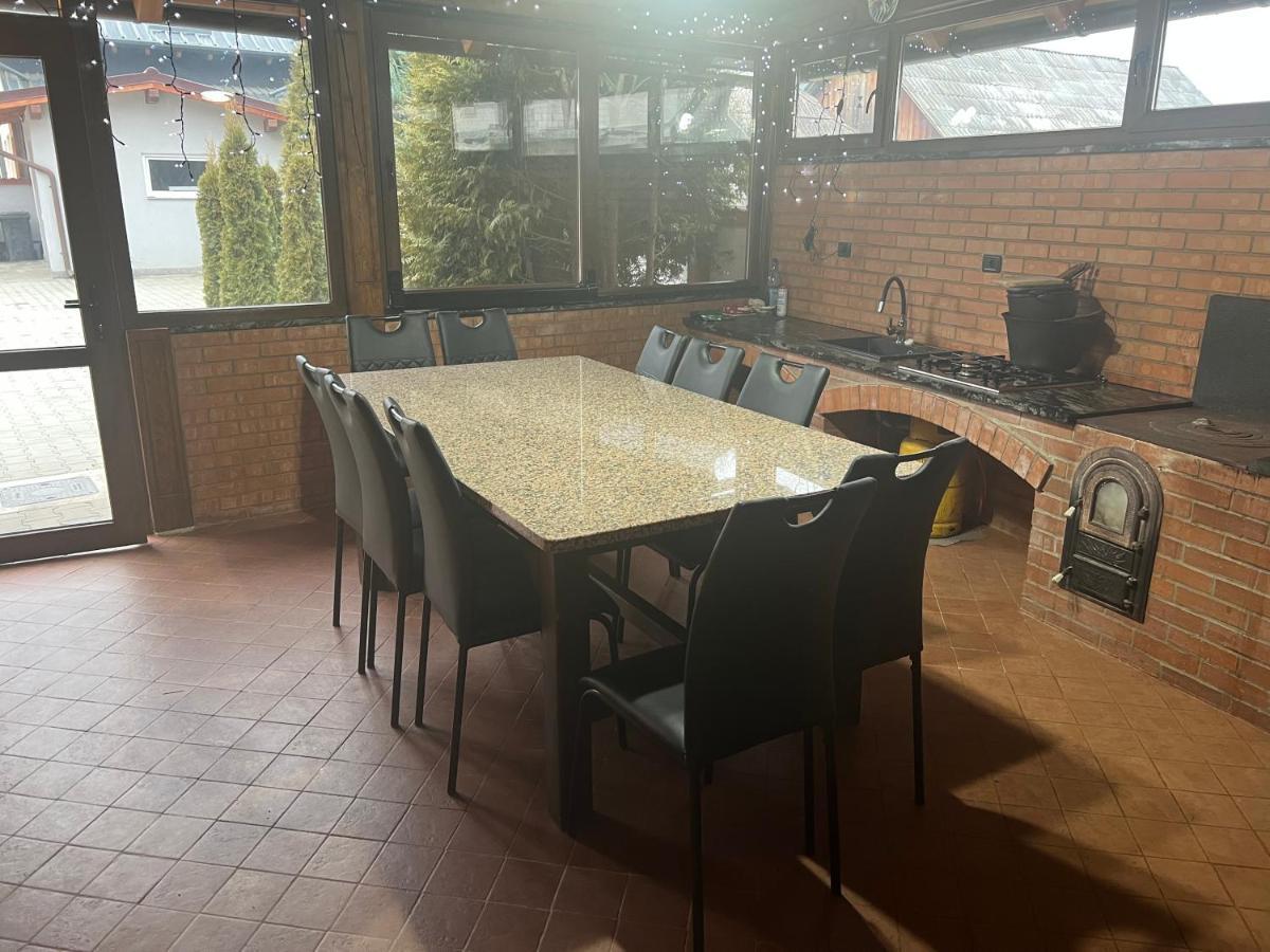 Villa Mery Moisei Esterno foto