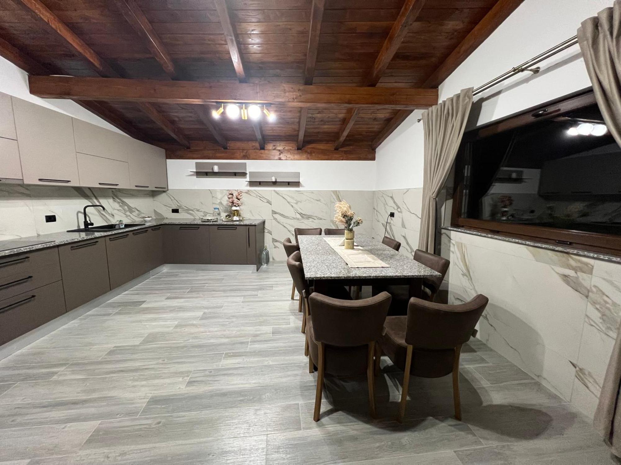 Villa Mery Moisei Esterno foto